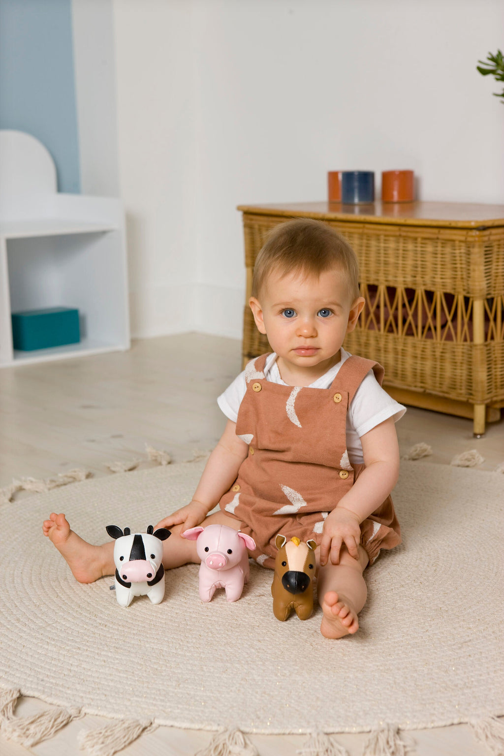 Little Big Friends - Farm Collection Tiny Friends Rattle Toy - Cow