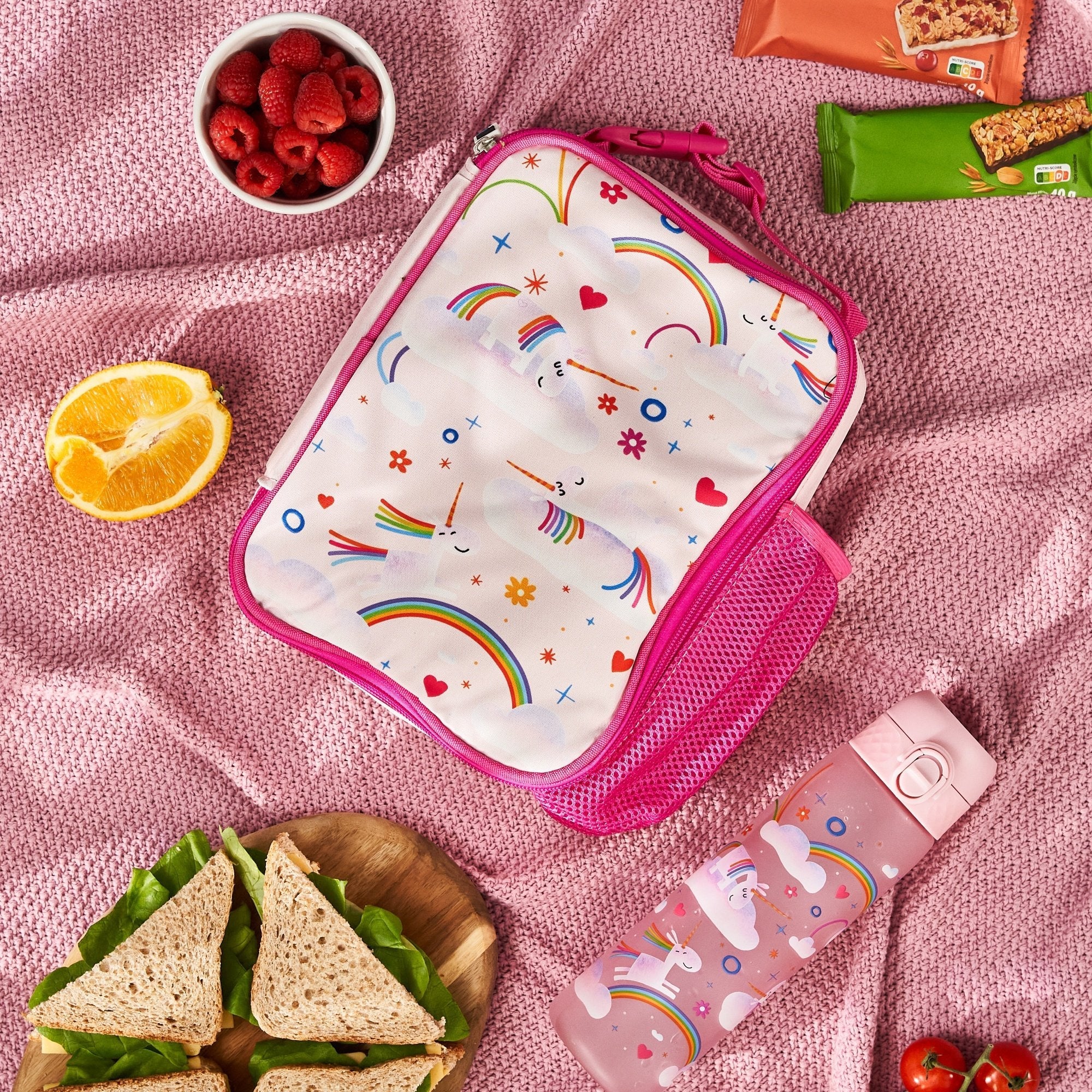 Kids Lunch Bag, Insulated, Unicorn Rainbows, Medium