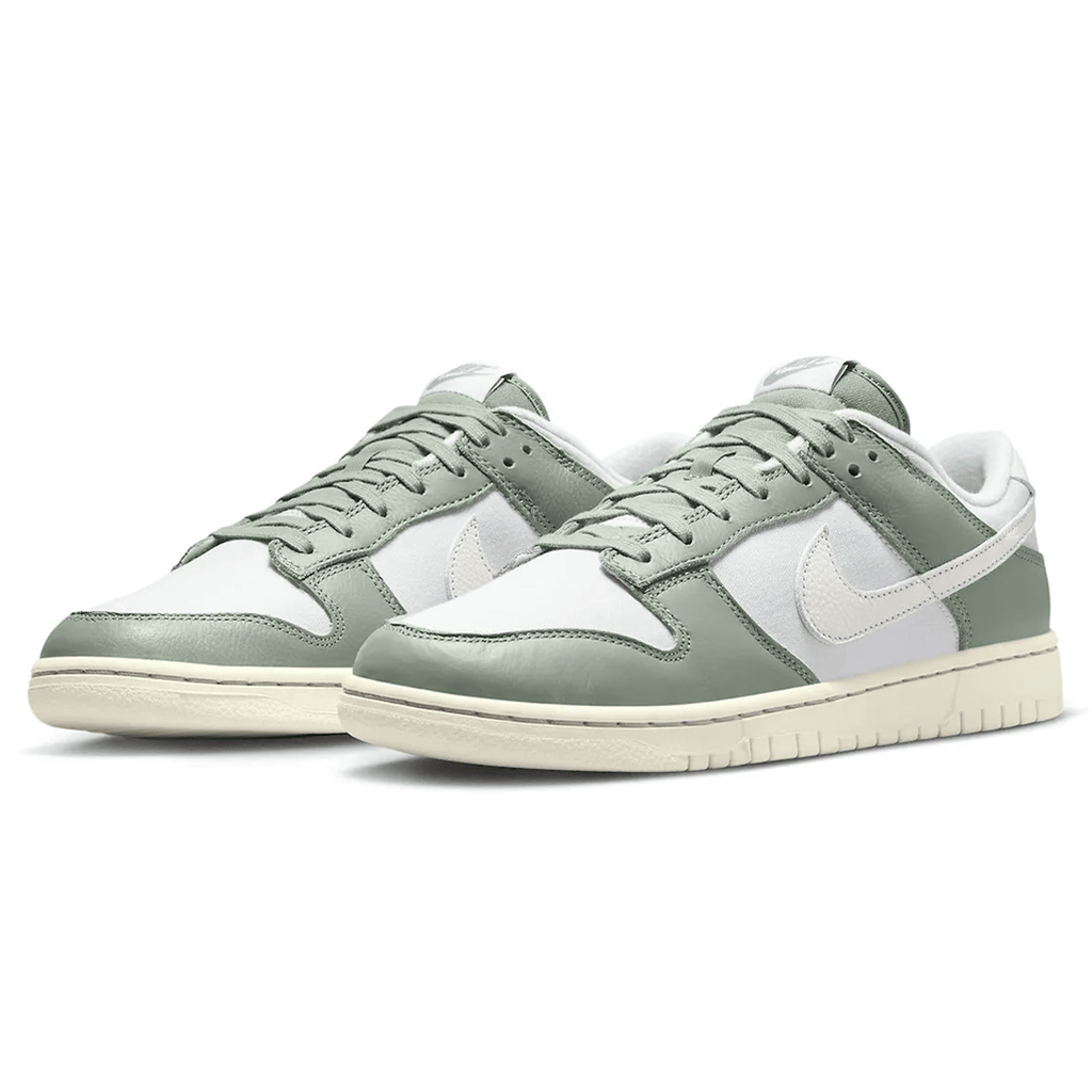 Nike Dunk Low Retro 'Mica Green'
