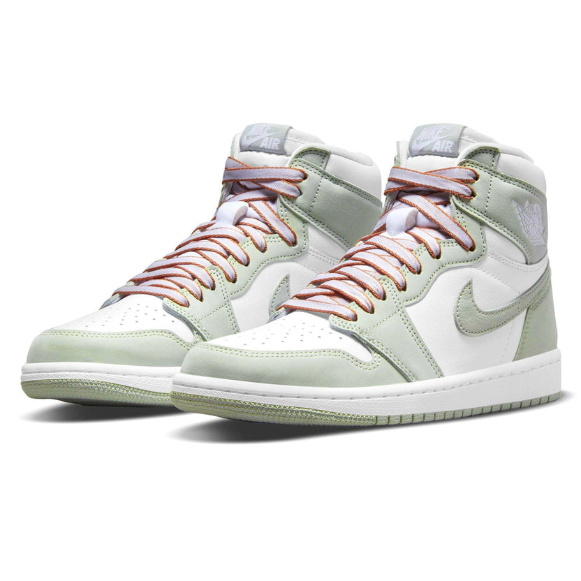 Air Jordan 1 Retro High OG 'Seafoam' (W)