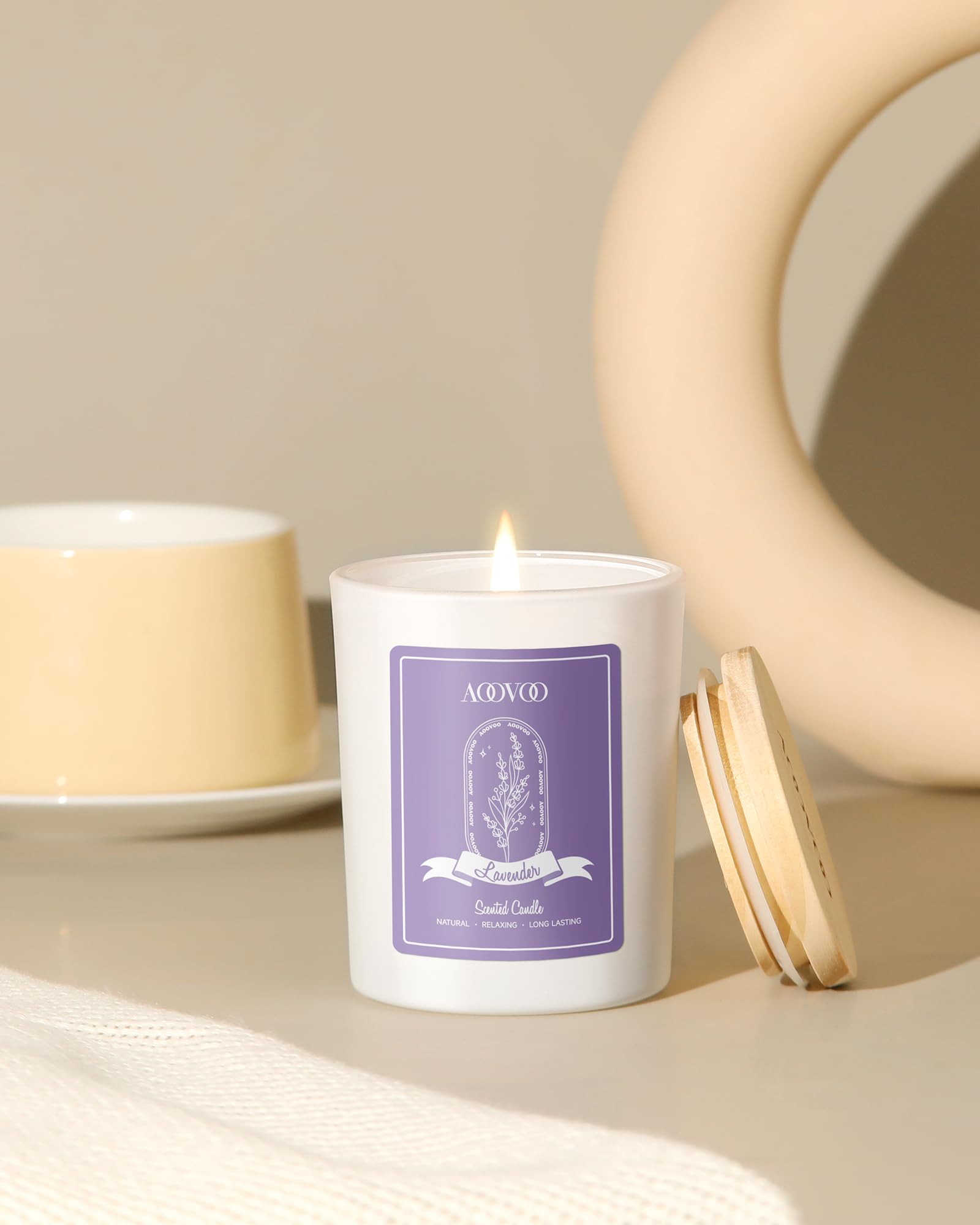 AOOVOO Lavender Scented Candles for Women - 7oz Soy Aromatherapy Candle with Crystals Inside