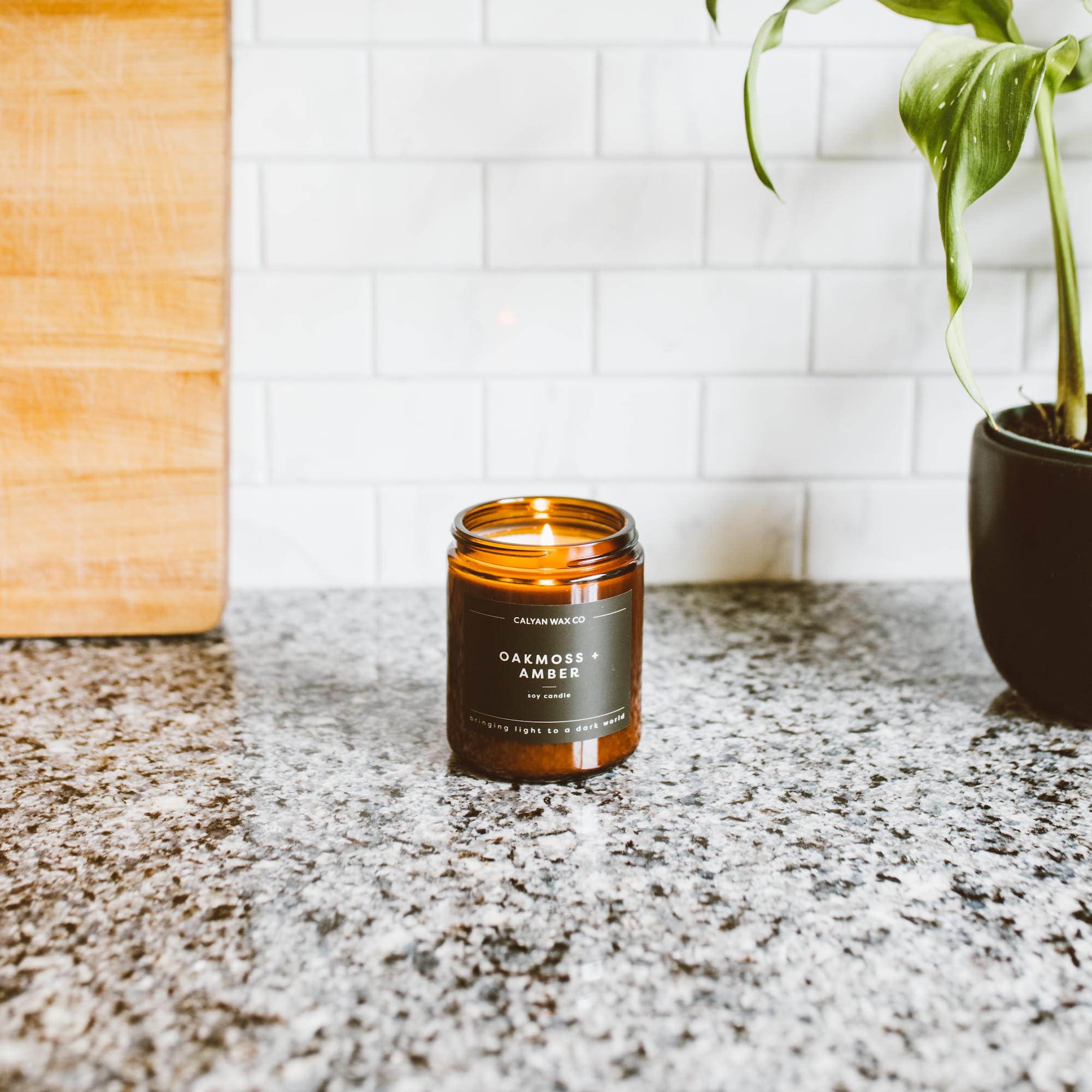 Calyan Wax Co. Aspen & Fog Candle – 7.2oz, 57 Hour Burn, Non-Toxic Soy
