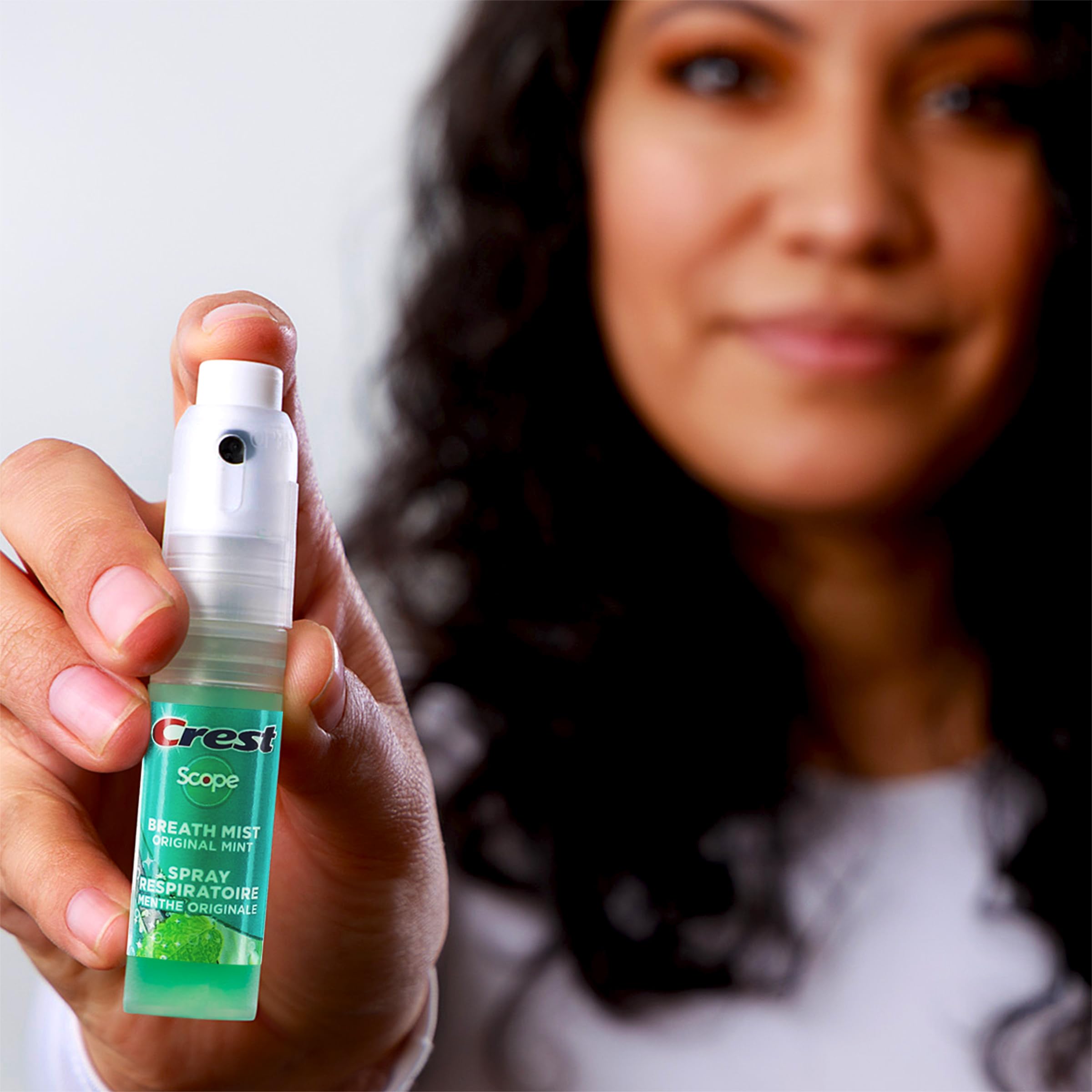 Crest Scope Mint Breath Mist 4-Pack – 0.24 oz (7 mL) Each – Made in FDA-Audited USA Facility