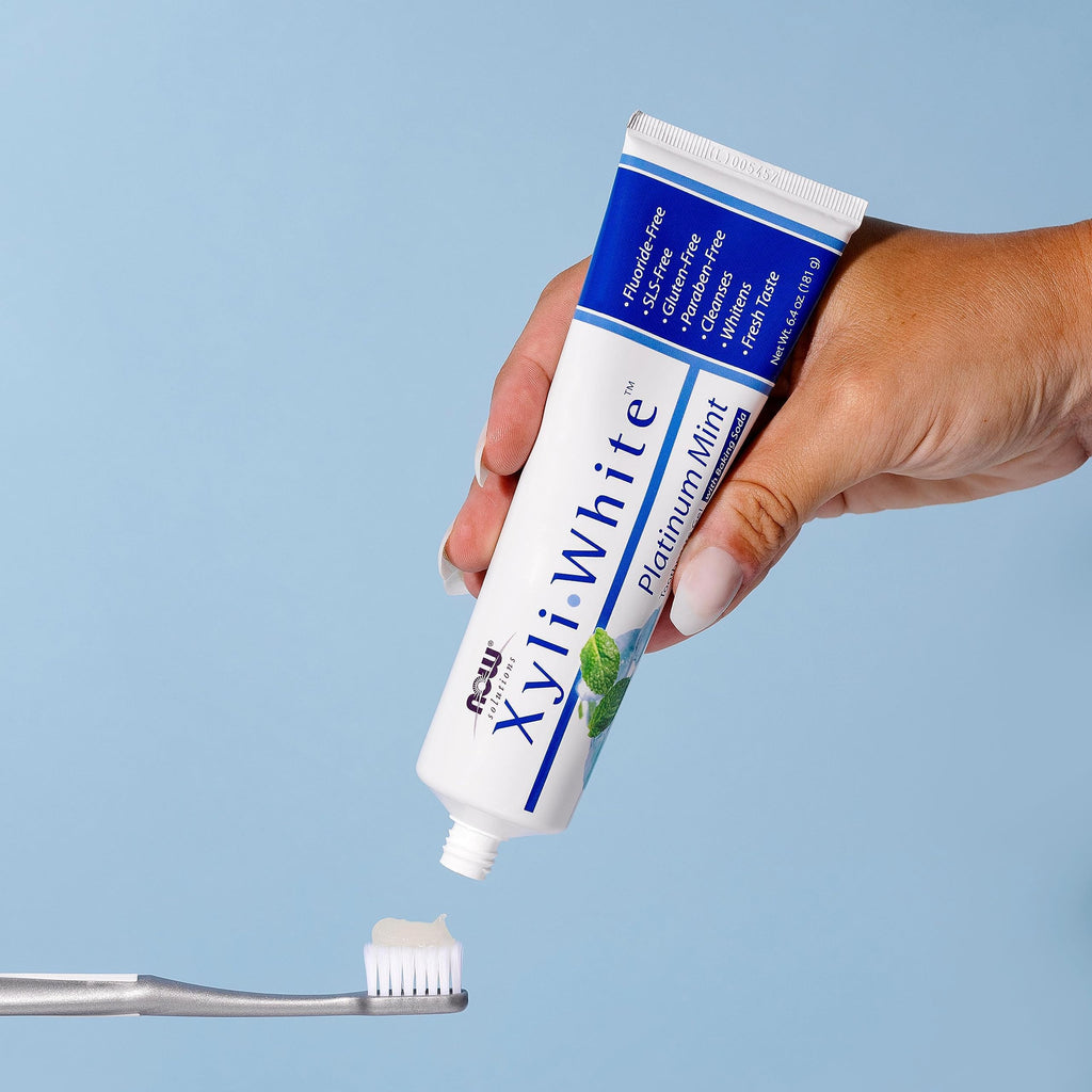 NOW Solutions XyliWhite Toothpaste Gel Platinum Mint – Cleanses & Whitens (6.4 oz)