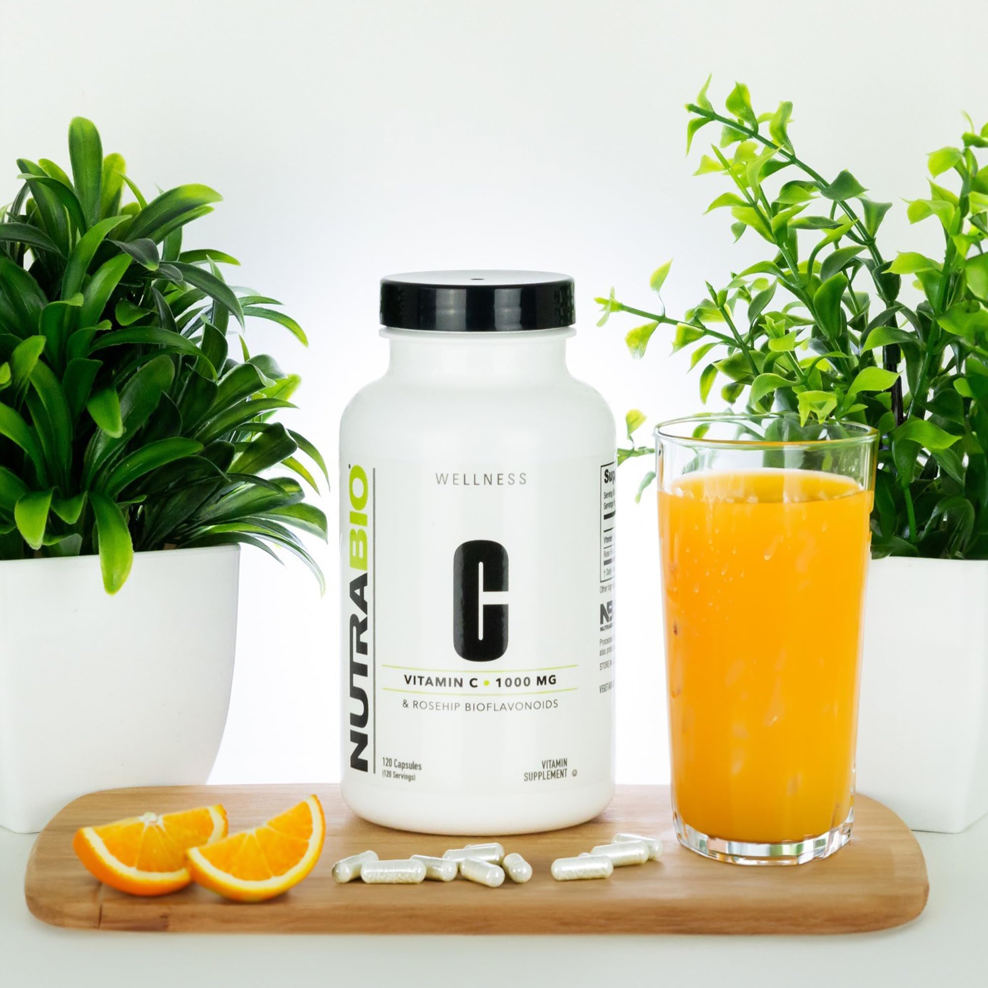 NutraBio Vitamin C with Rose Hips - 1000mg per Capsule, 120 Caps