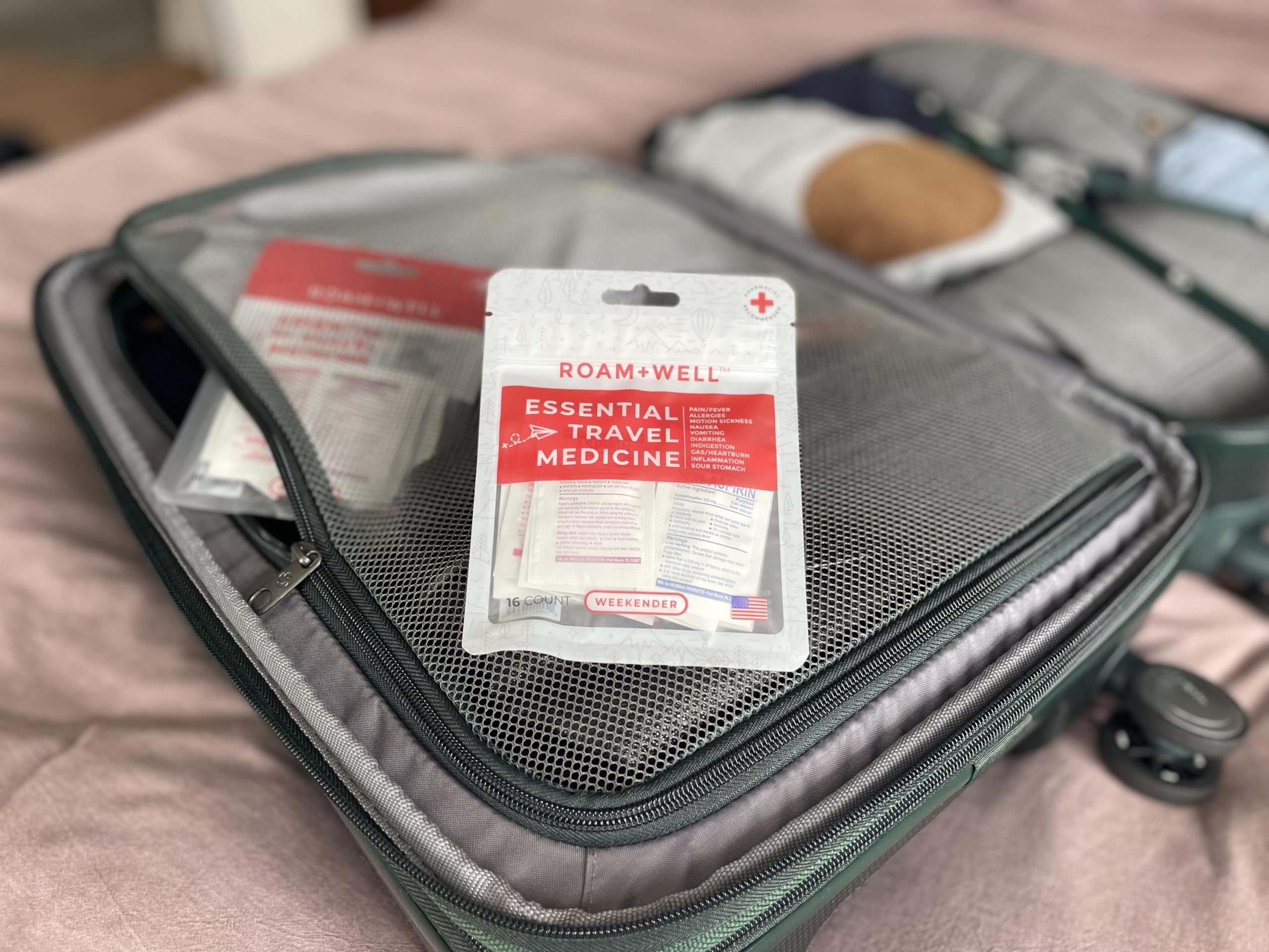 Roamwell Essential Travel Medicine Kit – TSA-Approved Weekender (16 Tablets)