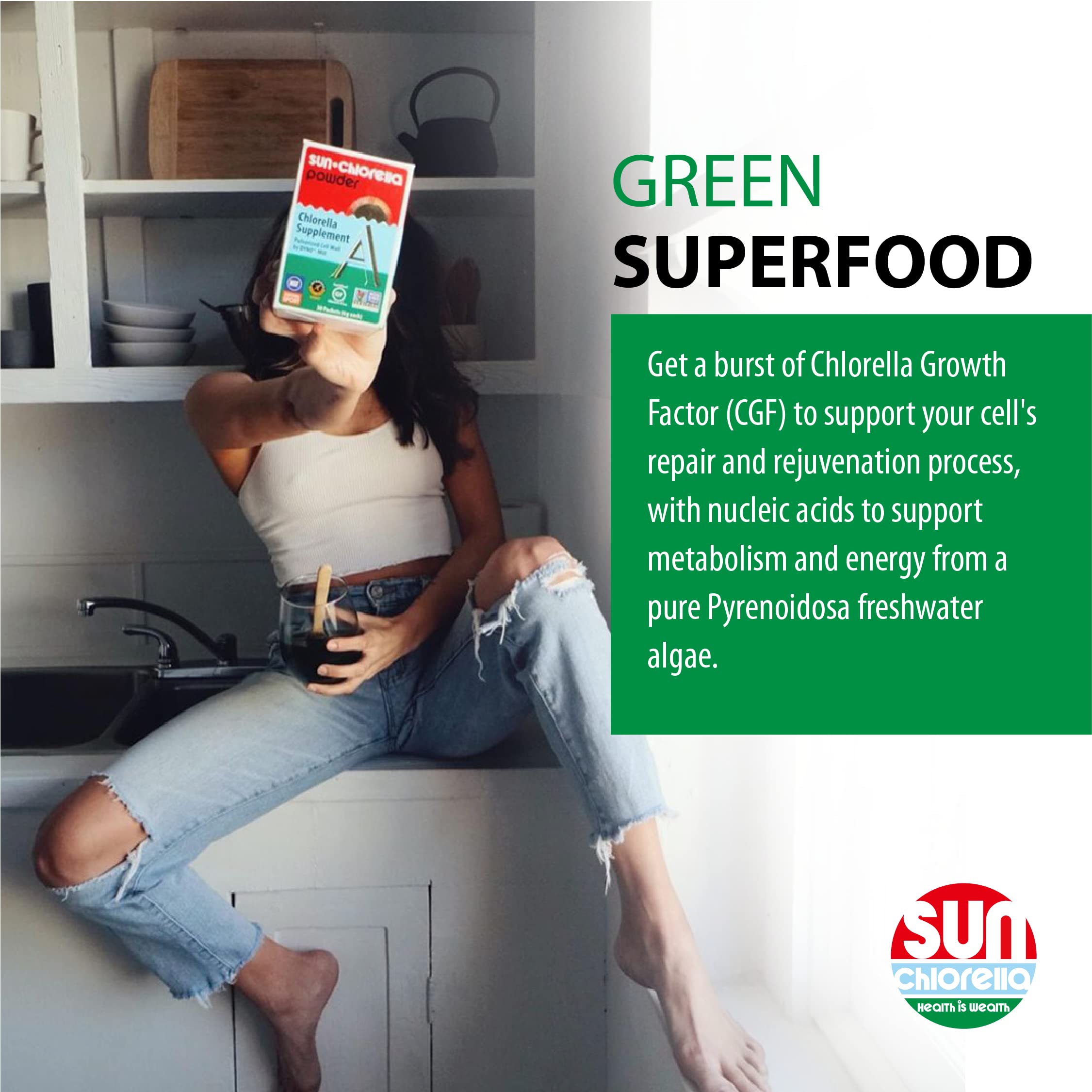 Sun Chlorella 200 mg Green Algae Superfood - Pulverized Cell Wall, CGF, B12, Iron, Protein - Non-GMO - 300 Tablets