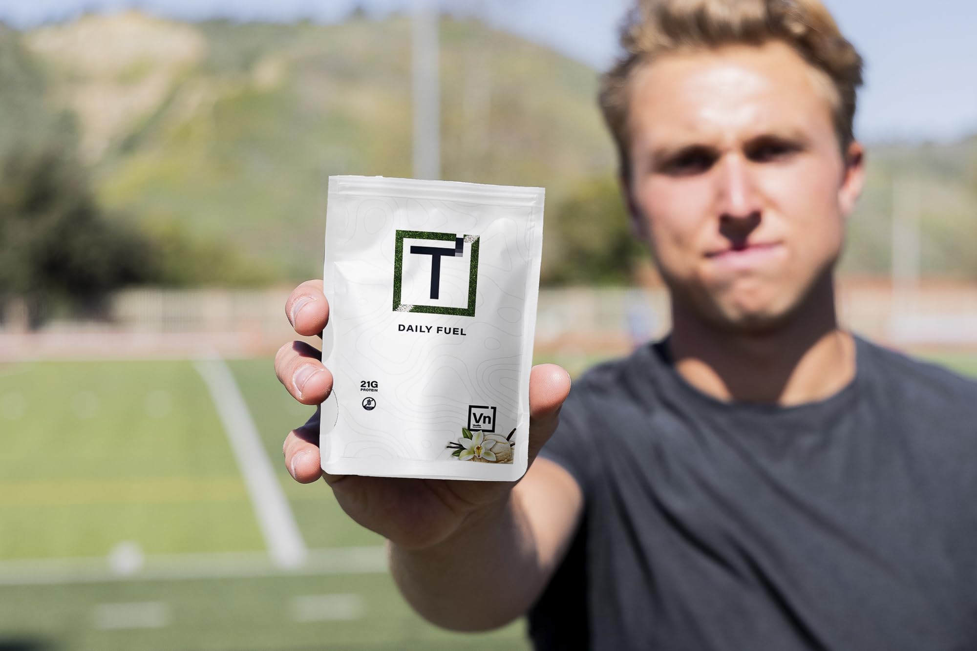 THREAD Performance Daily Fuel – Chocolate Brownie | 21g Protein, 60+ Organic Superfoods, 30 Servings