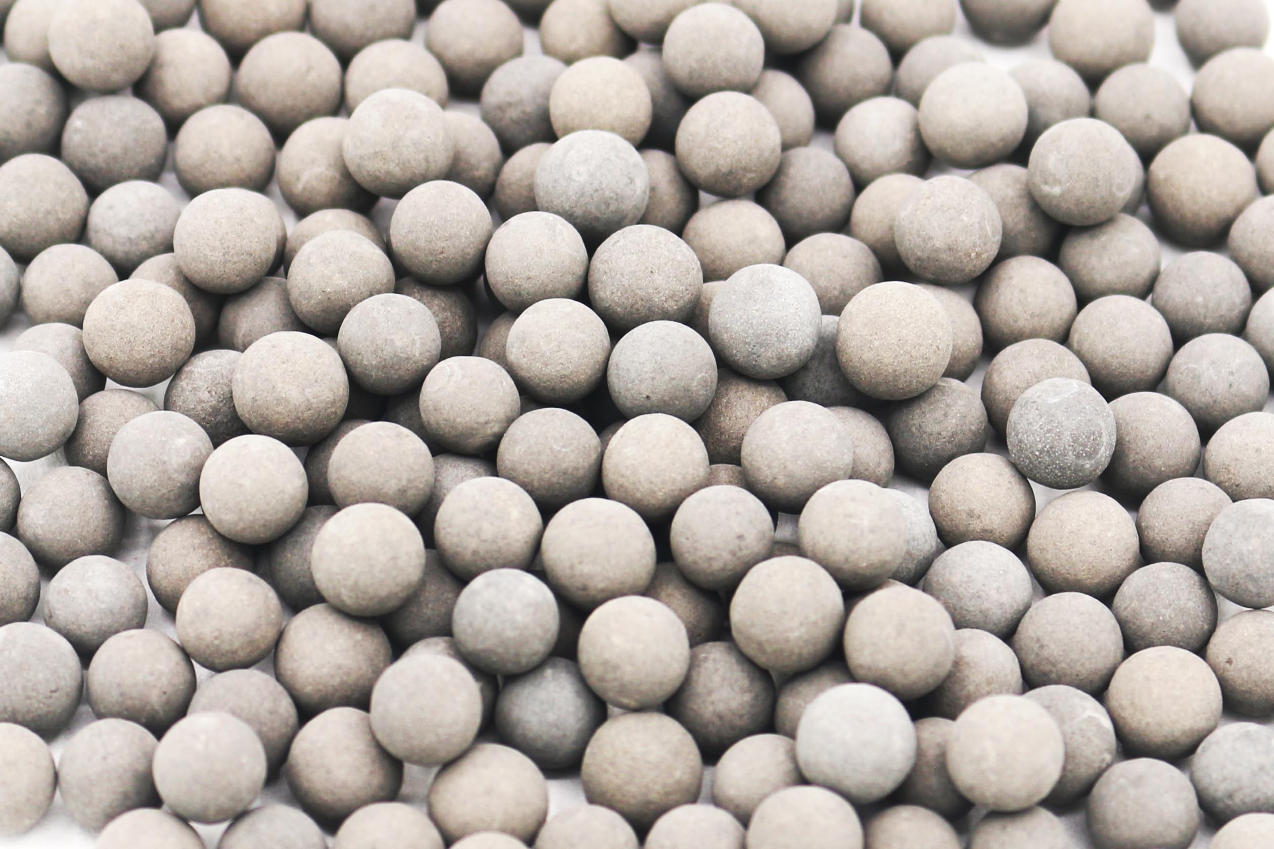 Awesome Industries Tourmaline Mineral Balls for Betta & Shrimp Aquariums – 20 Pack