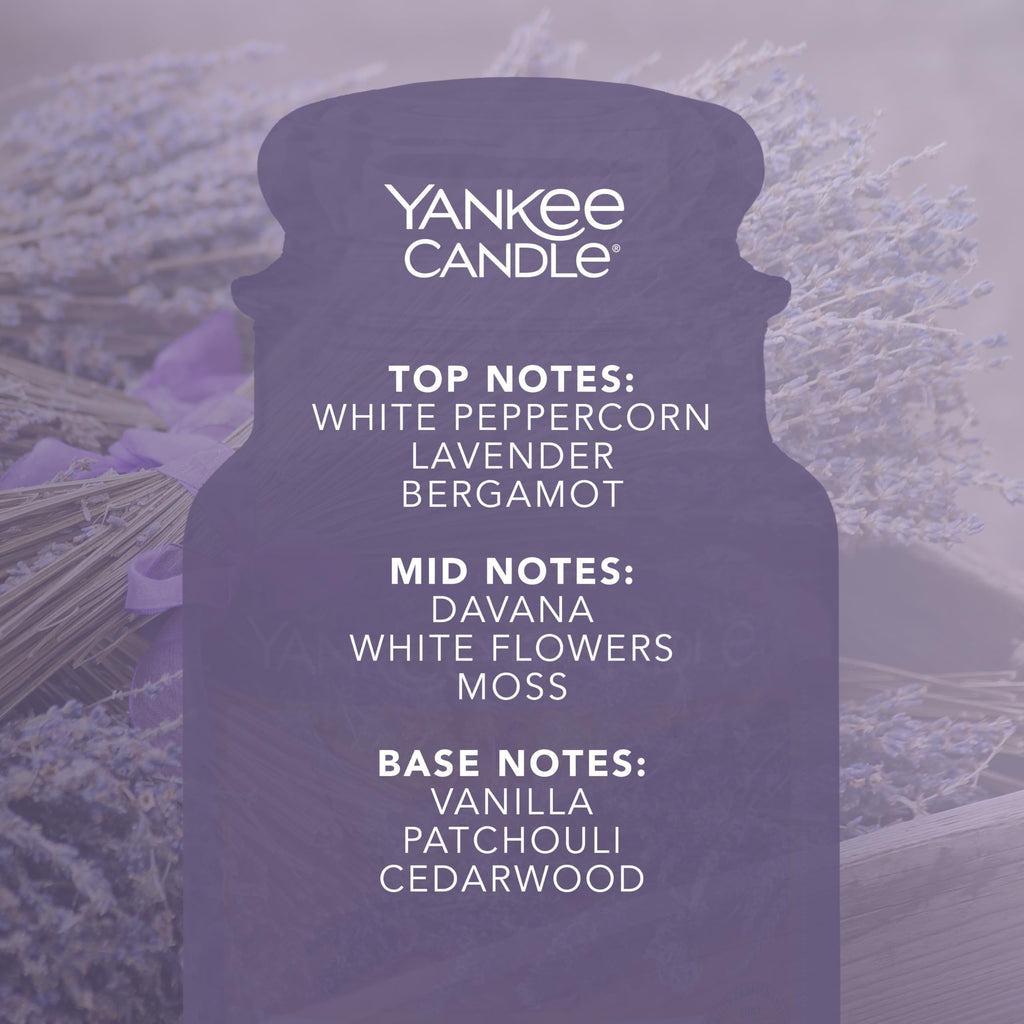 Yankee Candle Lavendar & Oak Large Jar – Long-Burning Scented Candle (Up to 150 Hours) | Giftable Aromas for Women